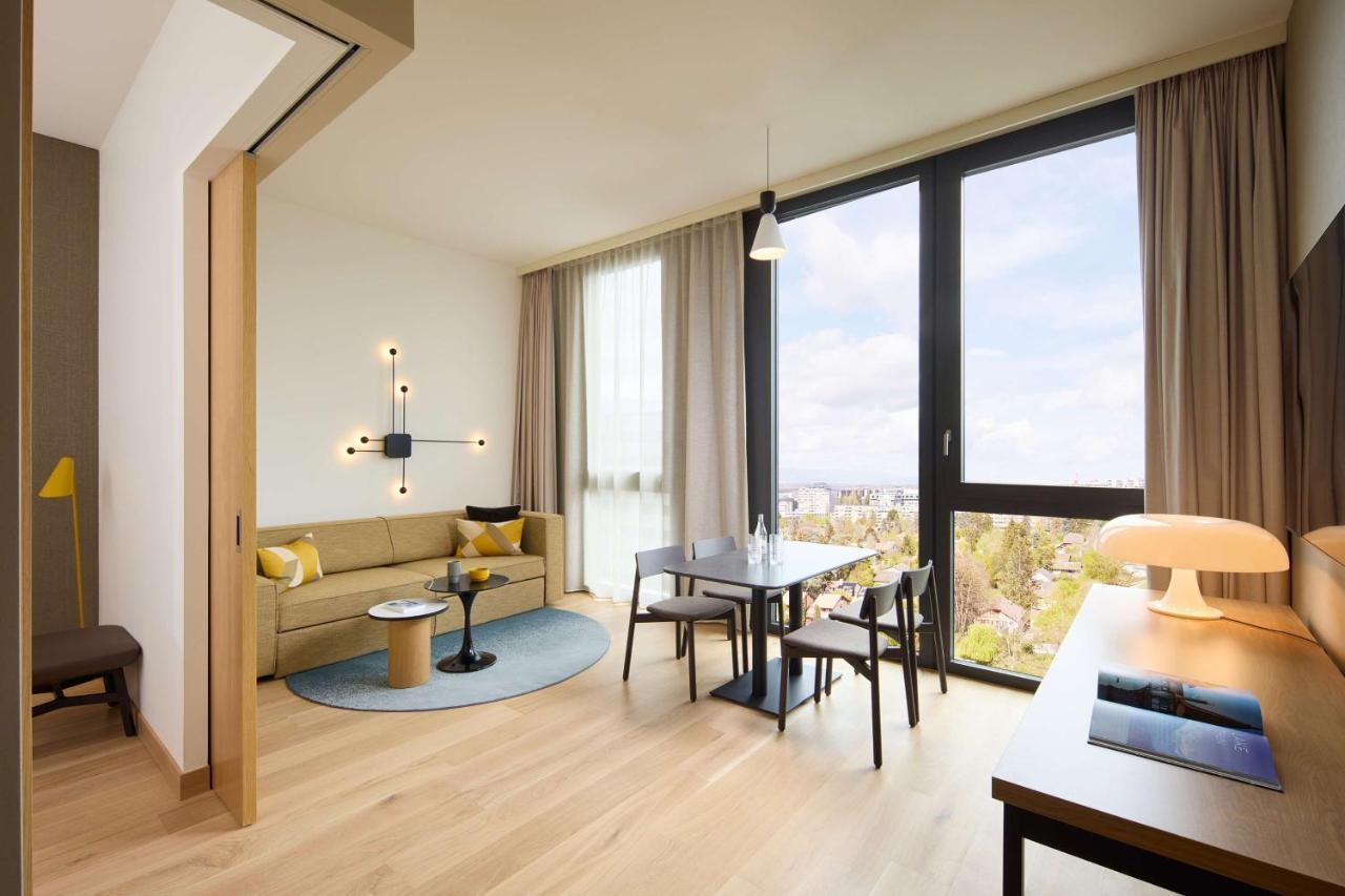 Adina Apartment Hotel Geneva Vernier Exterior photo
