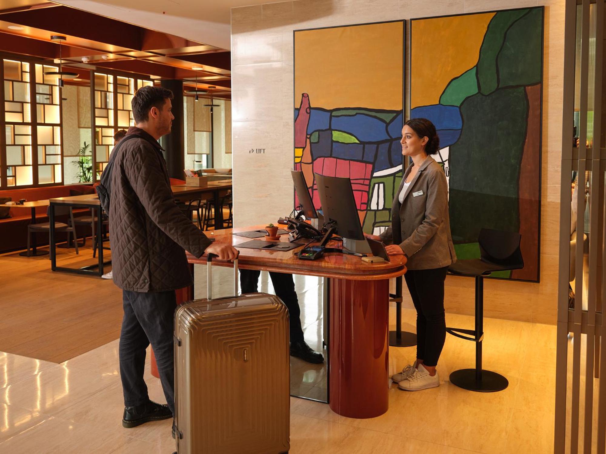 Adina Apartment Hotel Geneva Vernier Exterior photo